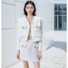 溫碧霞自創IRENENA服裝名媛風式上衣